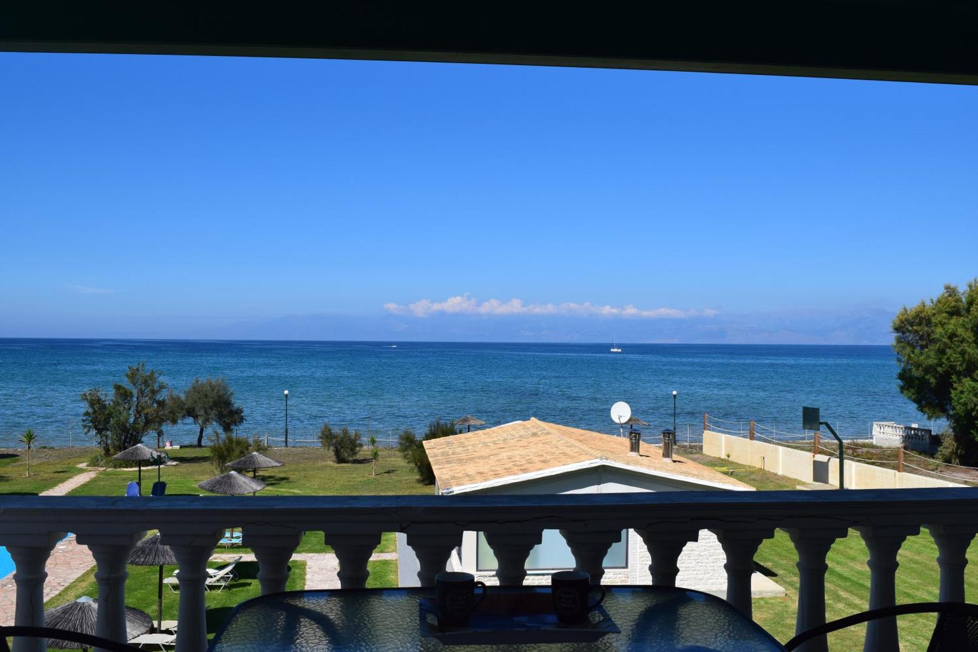 רודה S&C Kosmos Beach Resort מראה חיצוני תמונה