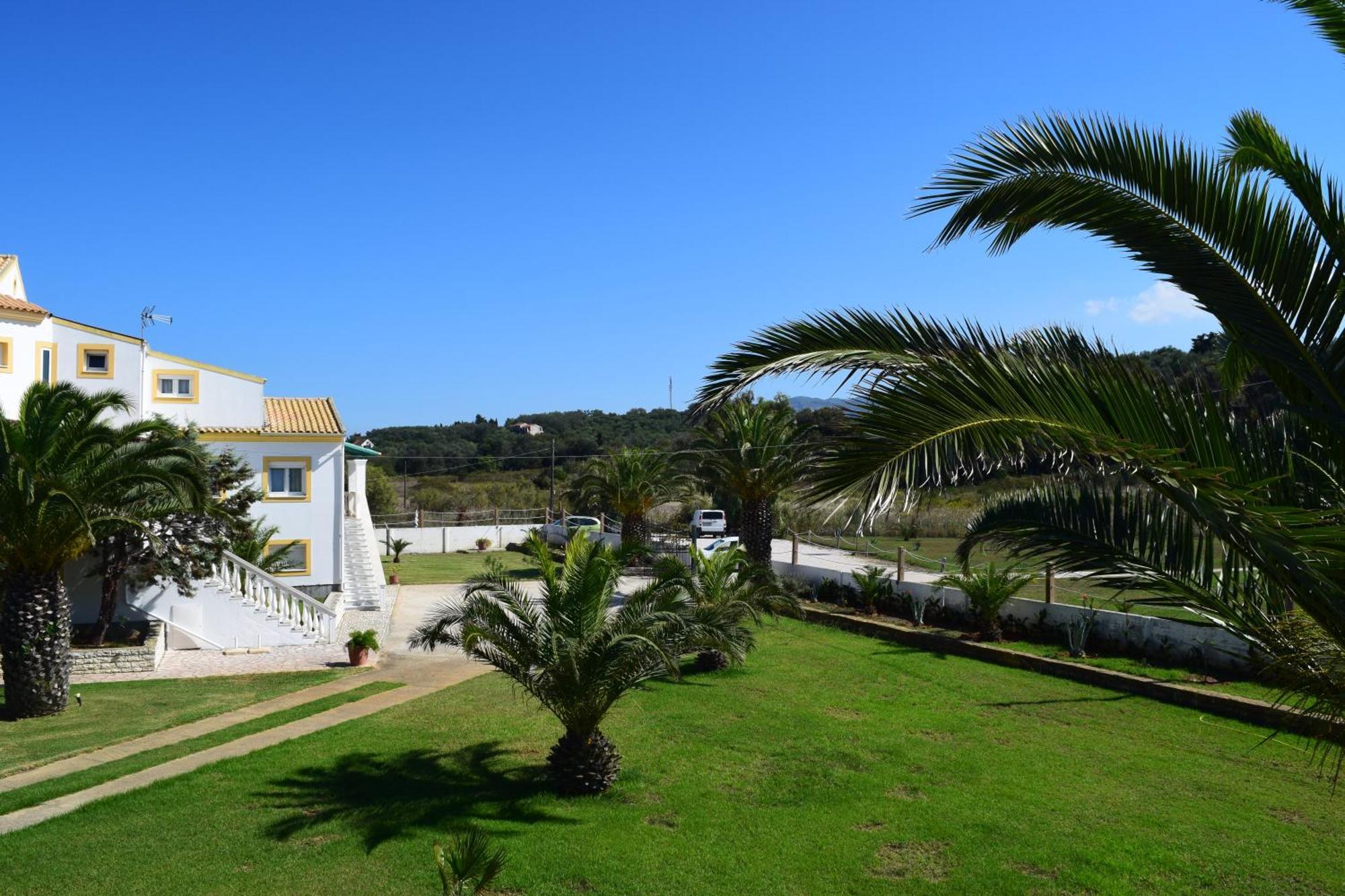 רודה S&C Kosmos Beach Resort מראה חיצוני תמונה