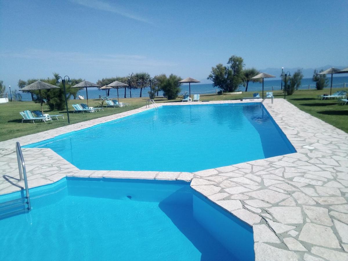 רודה S&C Kosmos Beach Resort מראה חיצוני תמונה